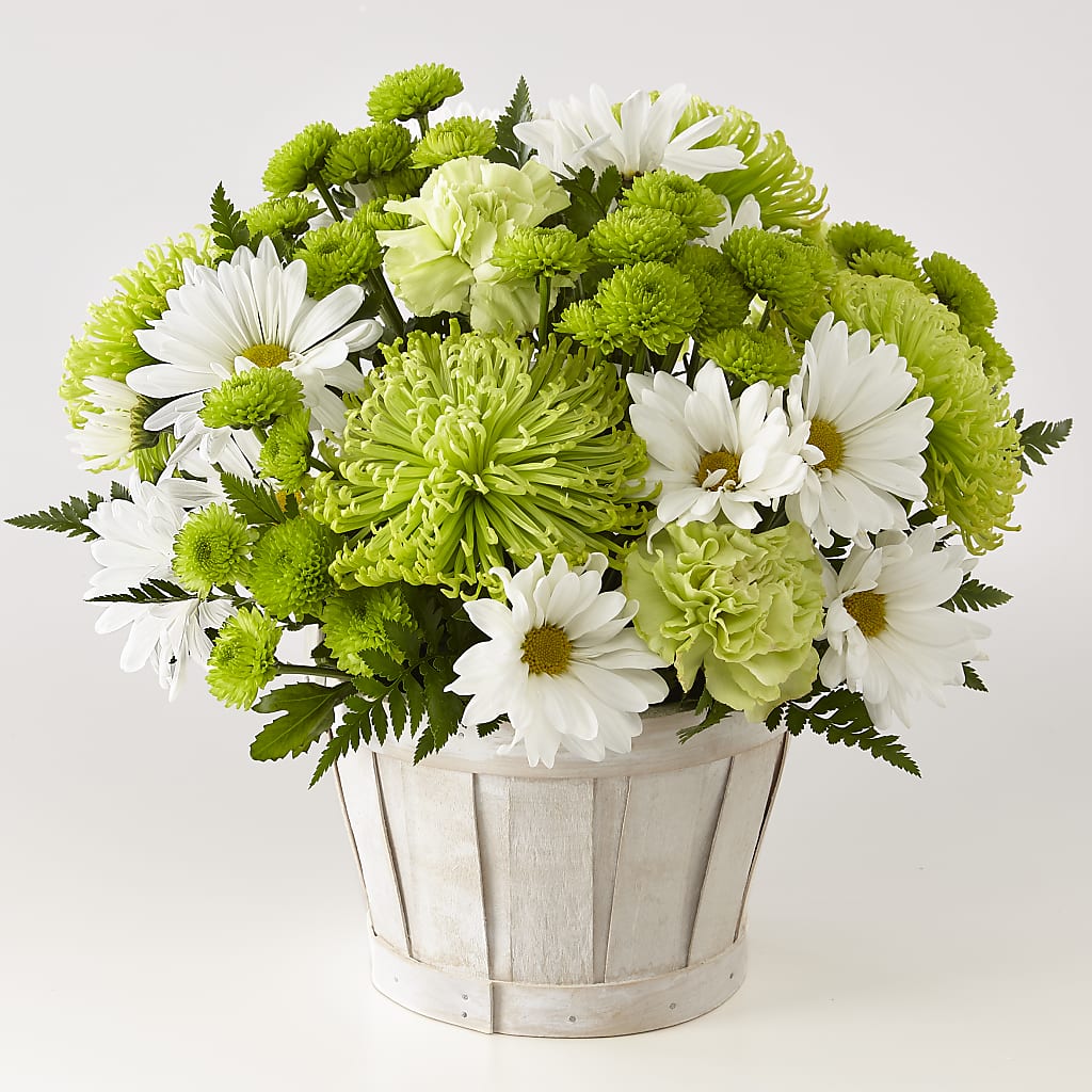Lucky Charm Basket (Standard) – Royal Flowers 4u, Tucson AZ