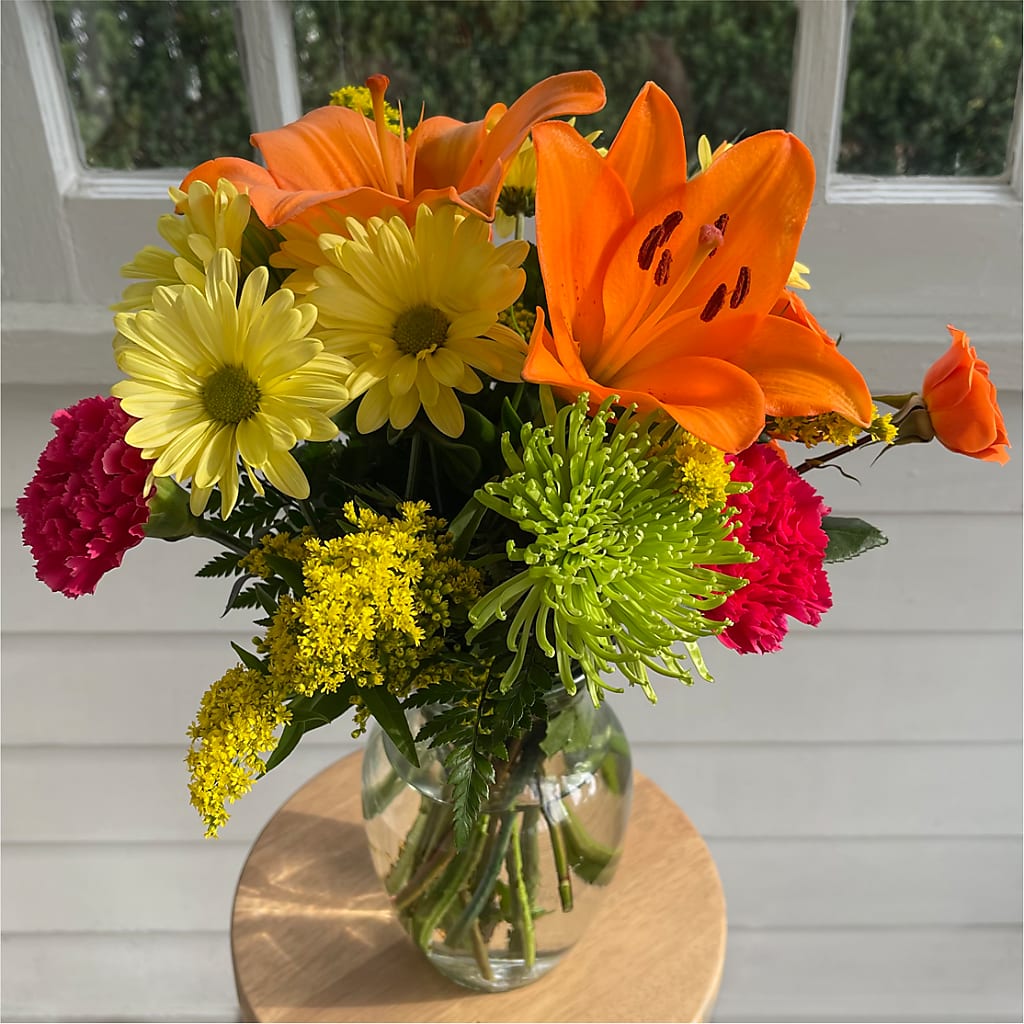 Bold & Bright – A Florist Original –  Royal Flowers 4u, Tucson AZ